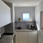 3 Islands View 아파트 *