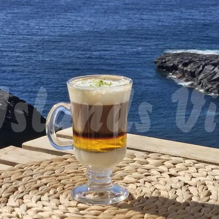 3 Islands View Апартаменты