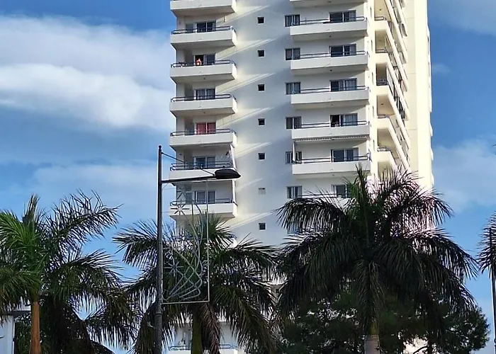 Apartment 3 Islands View *