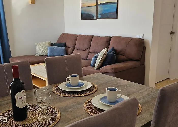 3 Islands View Apartment